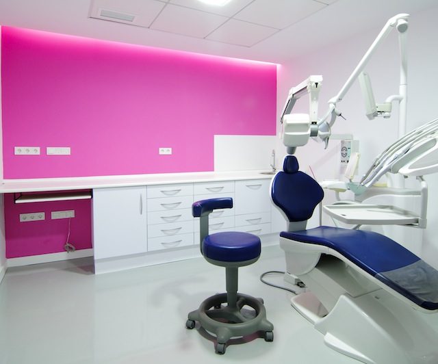 https://grupo-one.eu/wp-content/uploads/2020/04/clinicadental16679-640x532.jpg